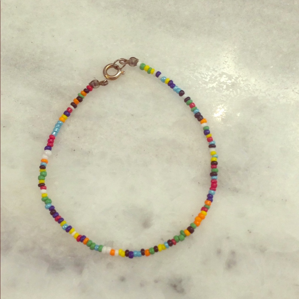 Multicolored beaded bracelet or anklet